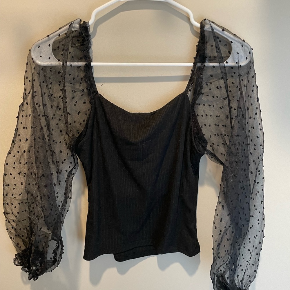 Detailed Sleeve Blouse
